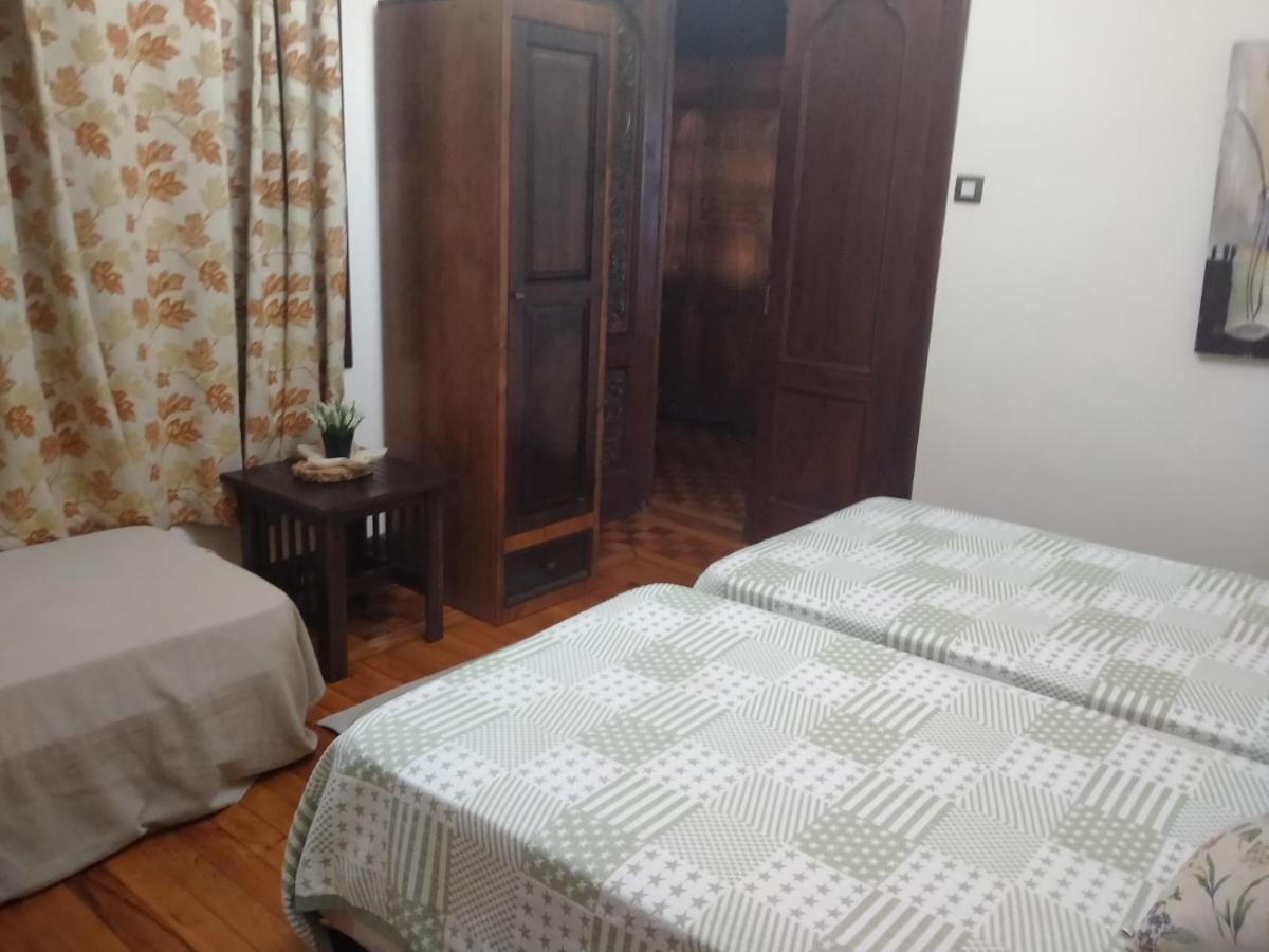 Vilavella Alojamiento De Epoca Apartment Redondela Bagian luar foto